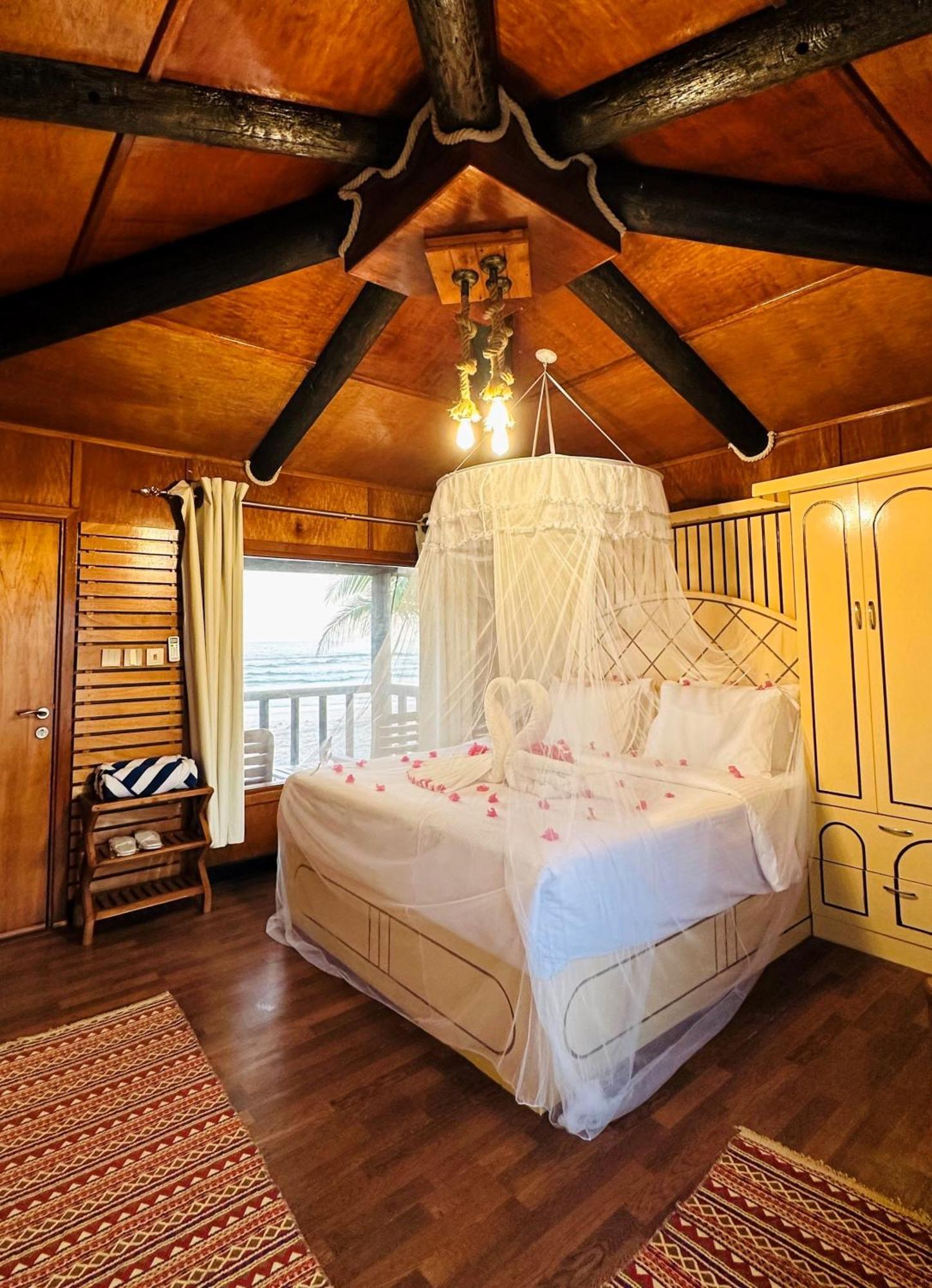Souly Ecolodge ซาลาลาห์ ภายนอก รูปภาพ